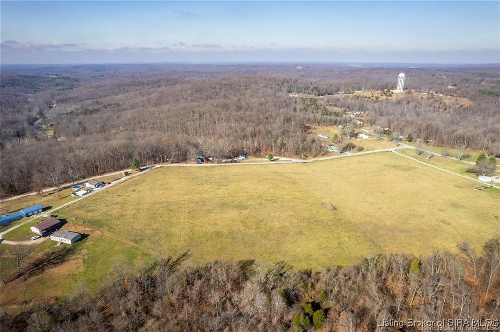 710 S East County Road Paoli, IN 47454 - Photo 7 of 9