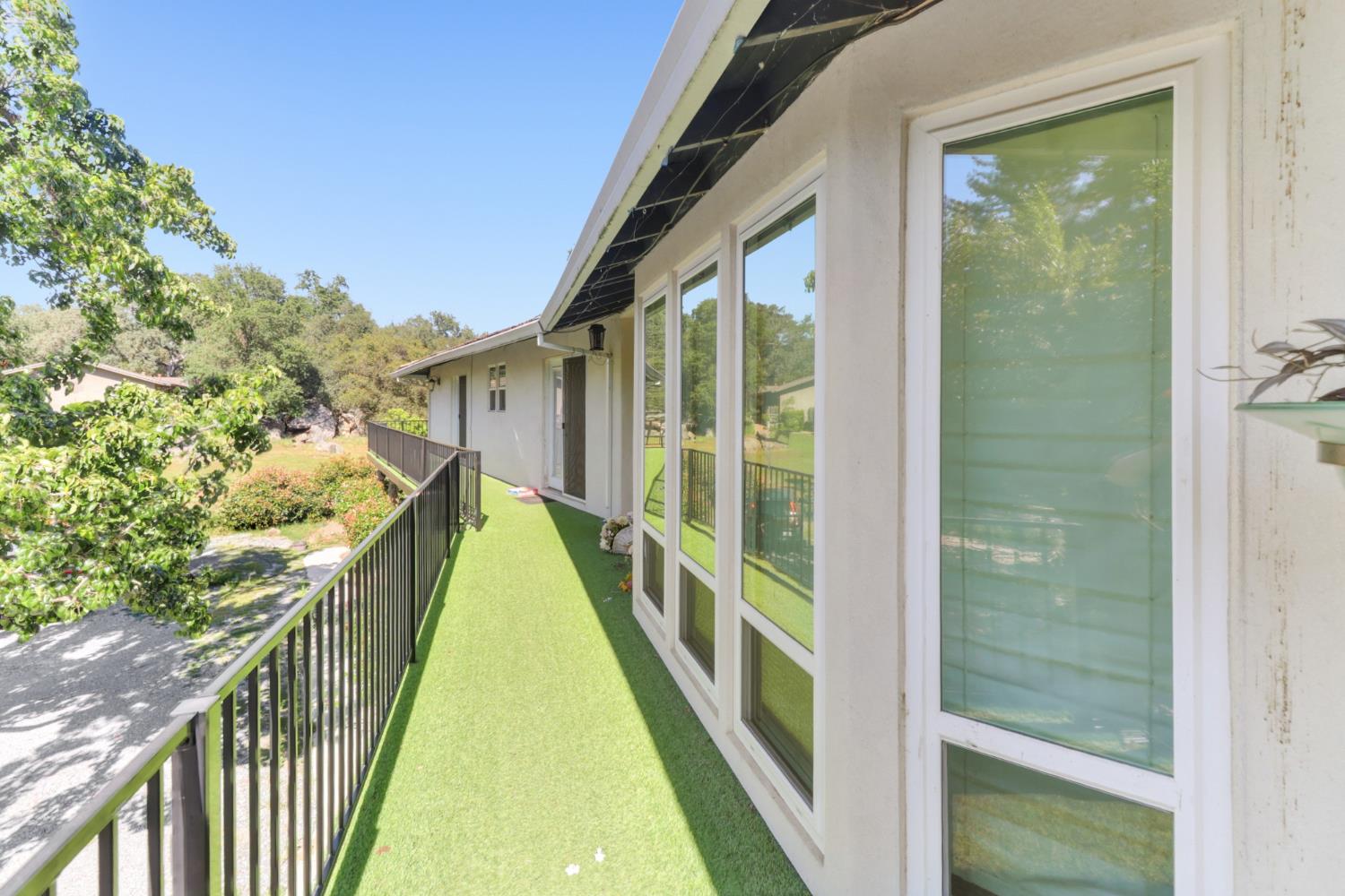 4330 Cavitt Stallman Road Granite Bay, CA 95746 - Photo 3 of 85