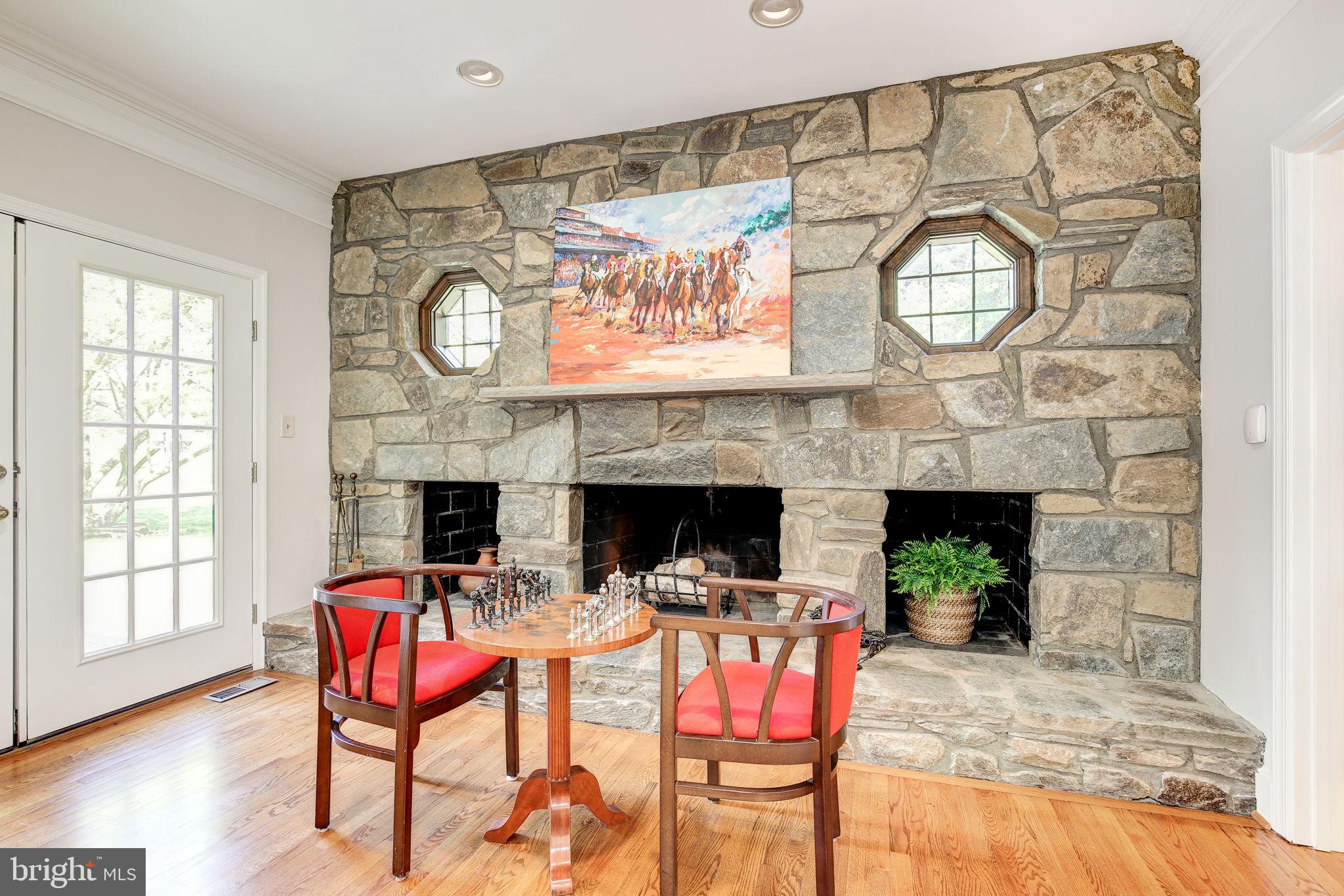 12710 Travilah Road Potomac, MD 20854 - Photo 12 of 59