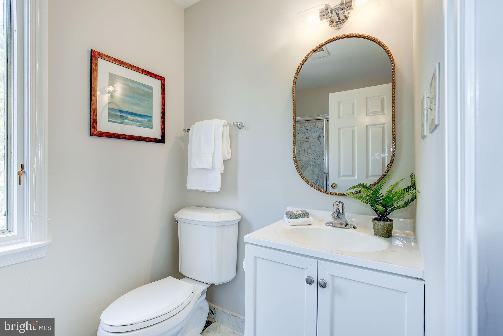 12710 Travilah Road Potomac, MD 20854 - Photo 38 of 59