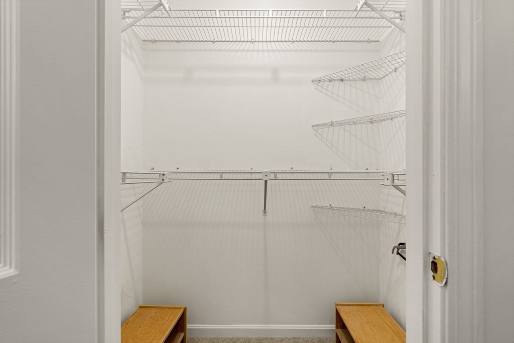 7 Ledgewood Way, Unit 11 Peabody, MA 01960 - Photo 15 of 31