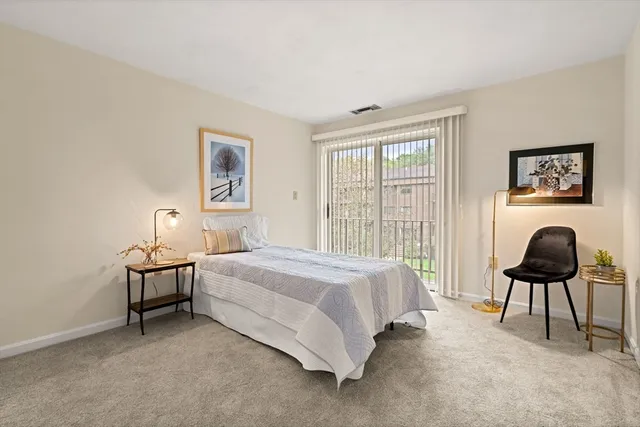 $449,900 | 7 Ledgewood Way, Unit 11, Peabody, MA 01960