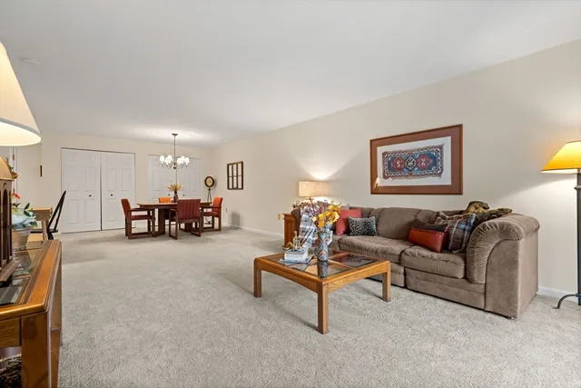 $449,900 | 7 Ledgewood Way, Unit 11, Peabody, MA 01960