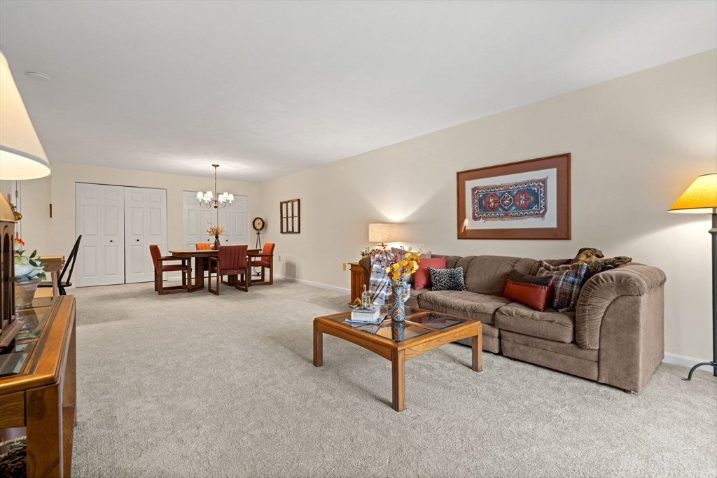 7 Ledgewood Way, Unit 11 Peabody, MA 01960 - Photo 2 of 31