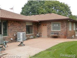 33743 Lyncroft Street Farmington, MI 48331 - Photo 34 of 40 34.jpg