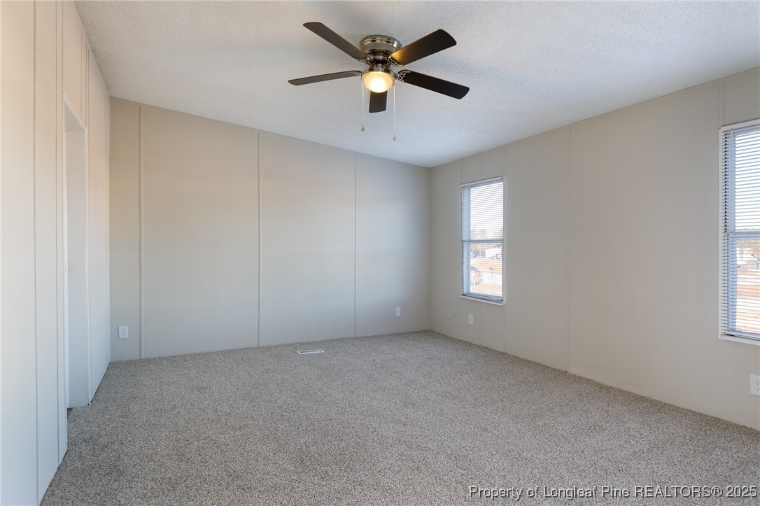 4717 Hickory Ridge Road Parkton, NC 28371 - Photo 13 of 23 Gallery Image 13