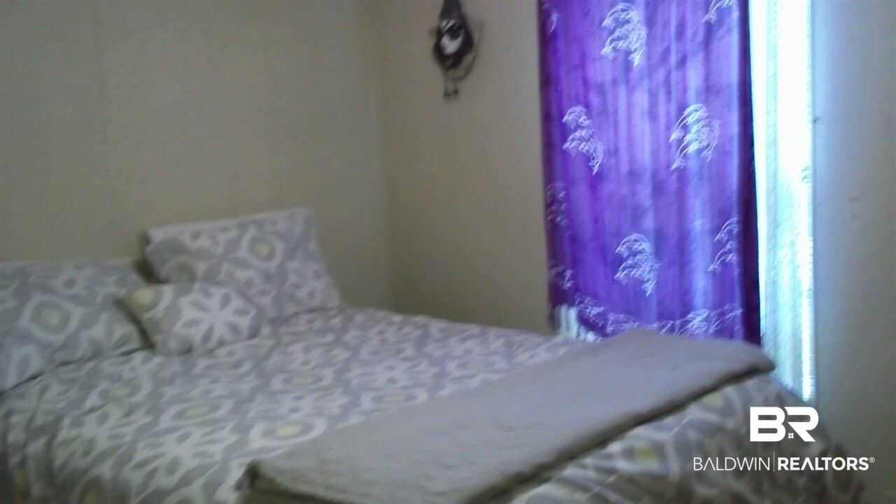 1651 Del Rey Drive Lillian, AL 36549 - Photo 11 of 12 third bedroom