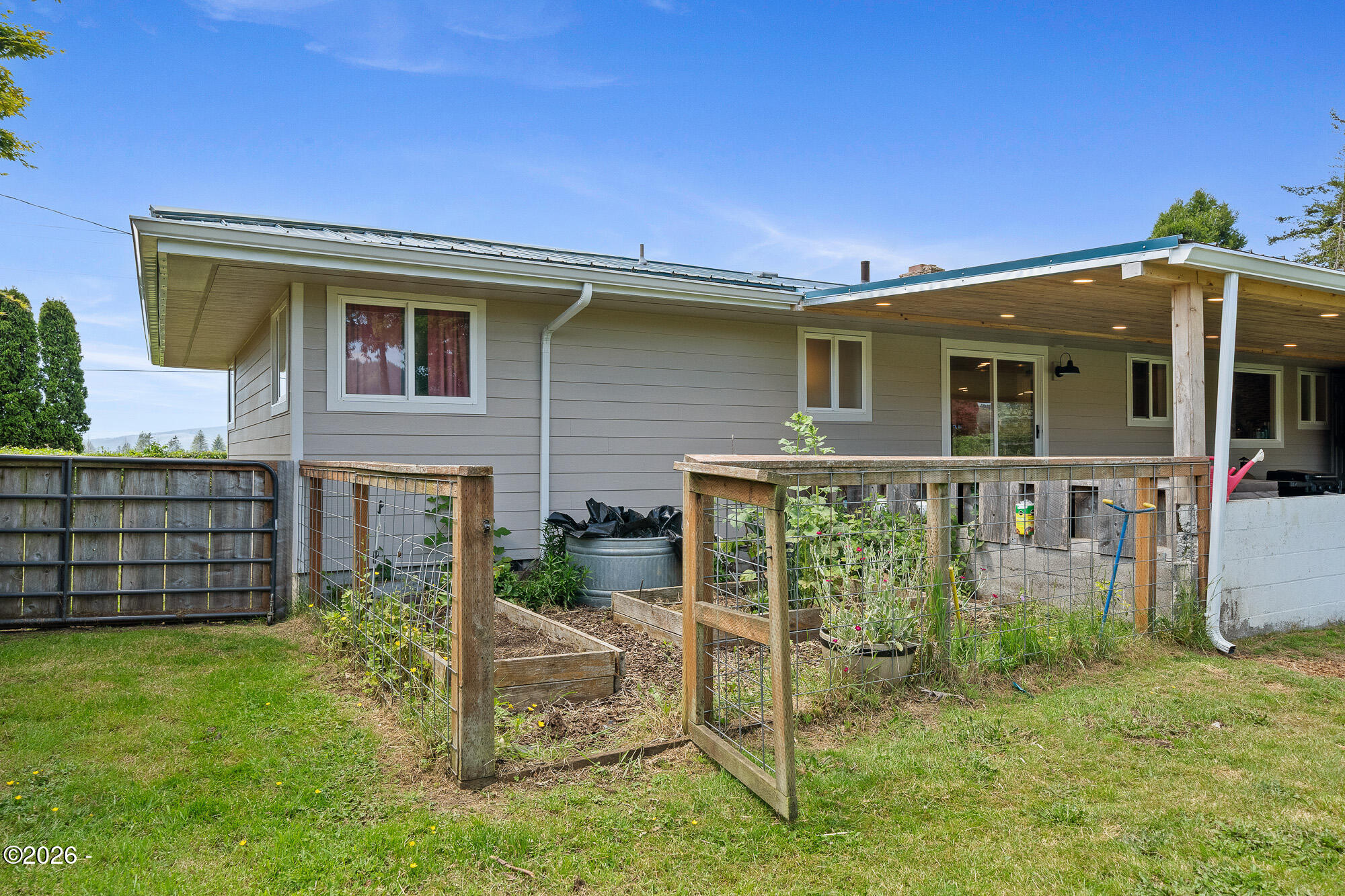 7310 Trask River Road Tillamook, OR 97141 - Photo 26 of 32