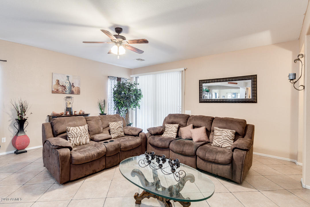 9450 West Berkeley Road Phoenix, AZ 85037 - Photo 3 of 27 Living Room