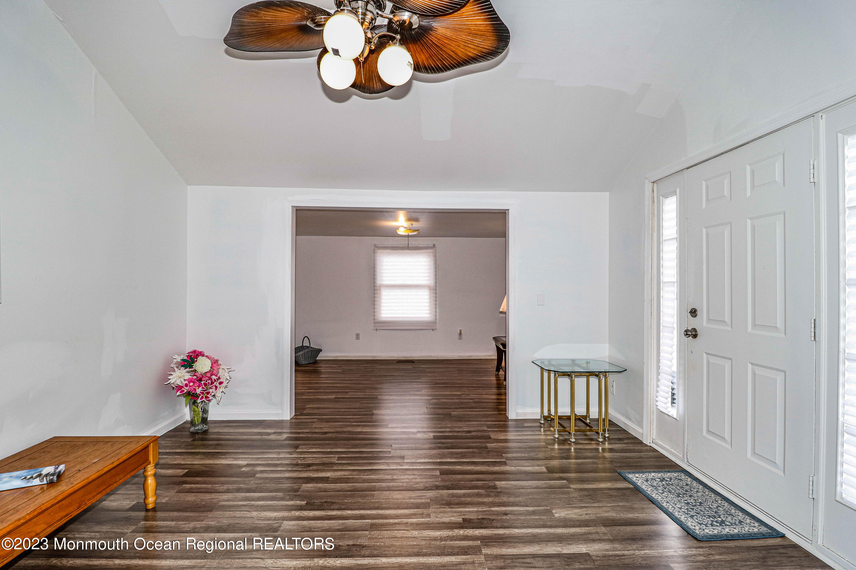 119 Bonita Road Waretown, NJ 08758 - Photo 8 of 35 Living Room 3