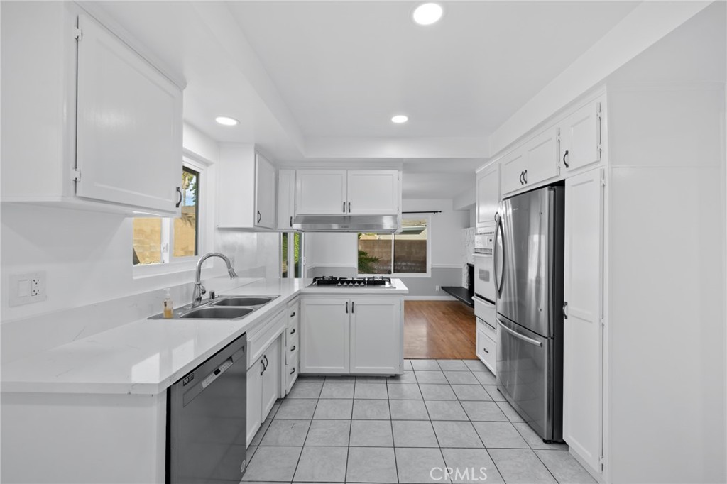 11251 La Rosa Street Arcadia, CA 91006 - Photo 22 of 49