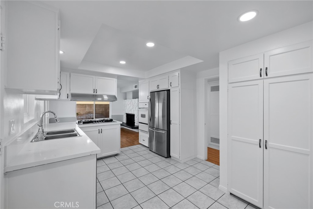 11251 La Rosa Street Arcadia, CA 91006 - Photo 23 of 49