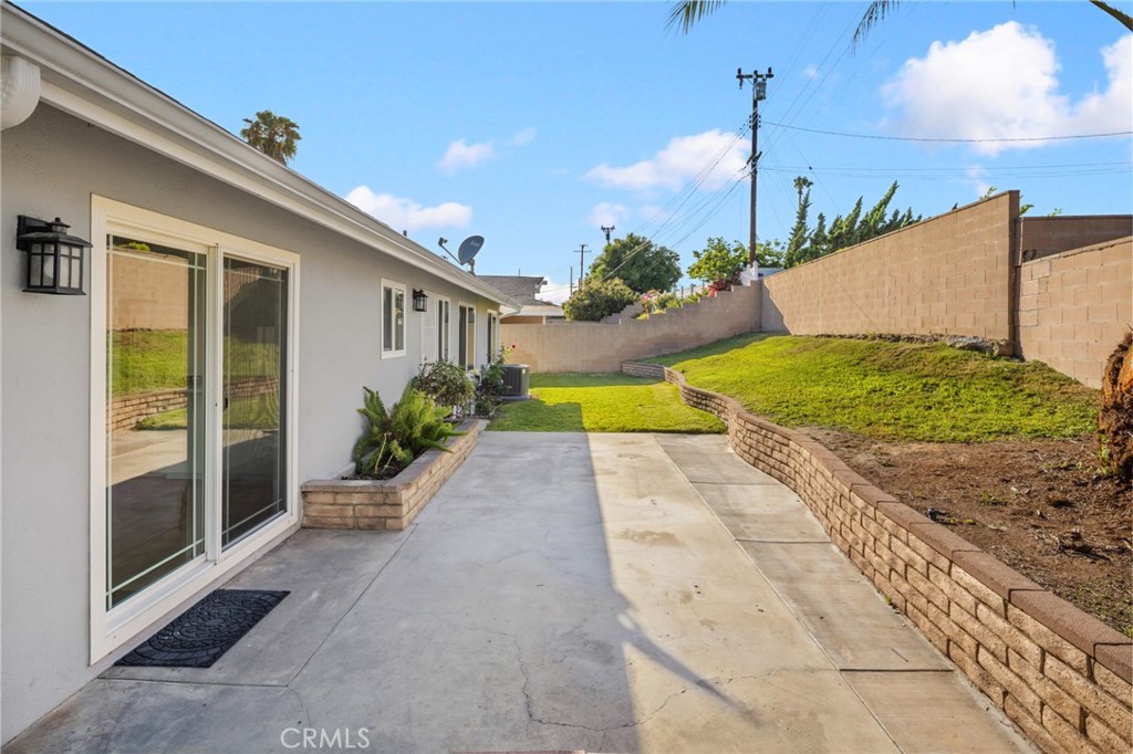 11251 La Rosa Street Arcadia, CA 91006 - Photo 40 of 49