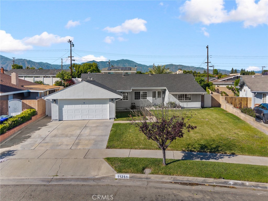 11251 La Rosa Street Arcadia, CA 91006 - Photo 5 of 49