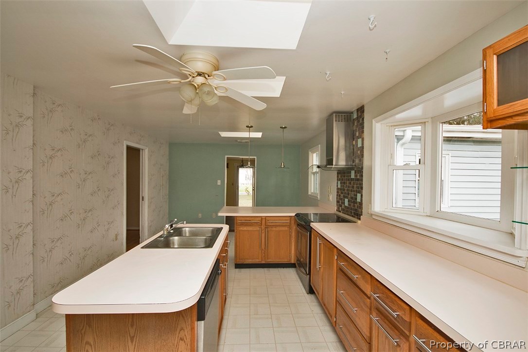 2520 Old Ferry Road Gwynn, VA 23076 - Photo 9 of 25