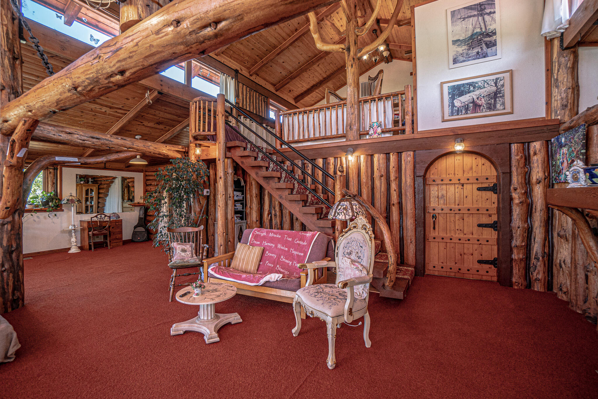 2909 Dead Indian Memorial Road Ashland, OR 97520 - Photo 13 of 75 Main House Great Room