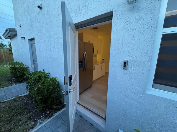 a view of front door and porch