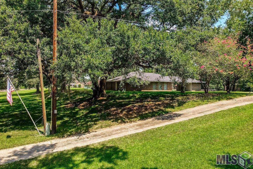 16160 Bluff Road Prairieville, LA 70769 - Photo 12 of 48