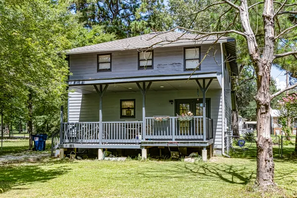 a small pool on the side of the house