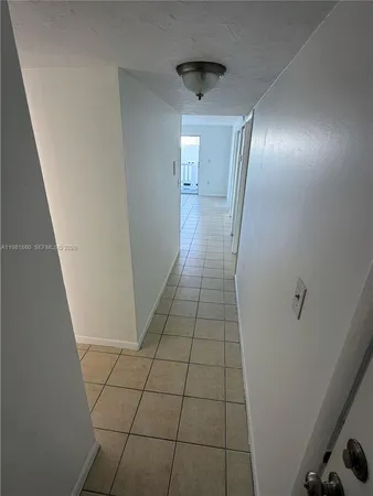 $2,100 | 2001 Bay Drive, Unit 204, Miami Beach, FL 33141