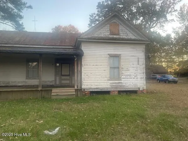 $249,900 | 1890 O Neal Road, Whitakers, NC 27891