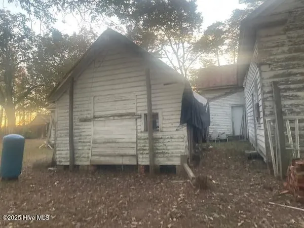 $249,900 | 1890 O Neal Road, Whitakers, NC 27891