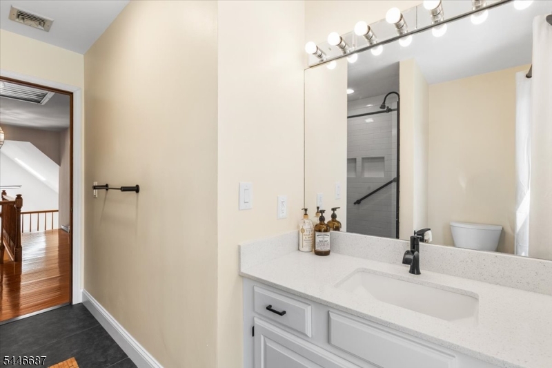 5 Cambridge Road Lafayette, NJ 07848 - Photo 28 of 48