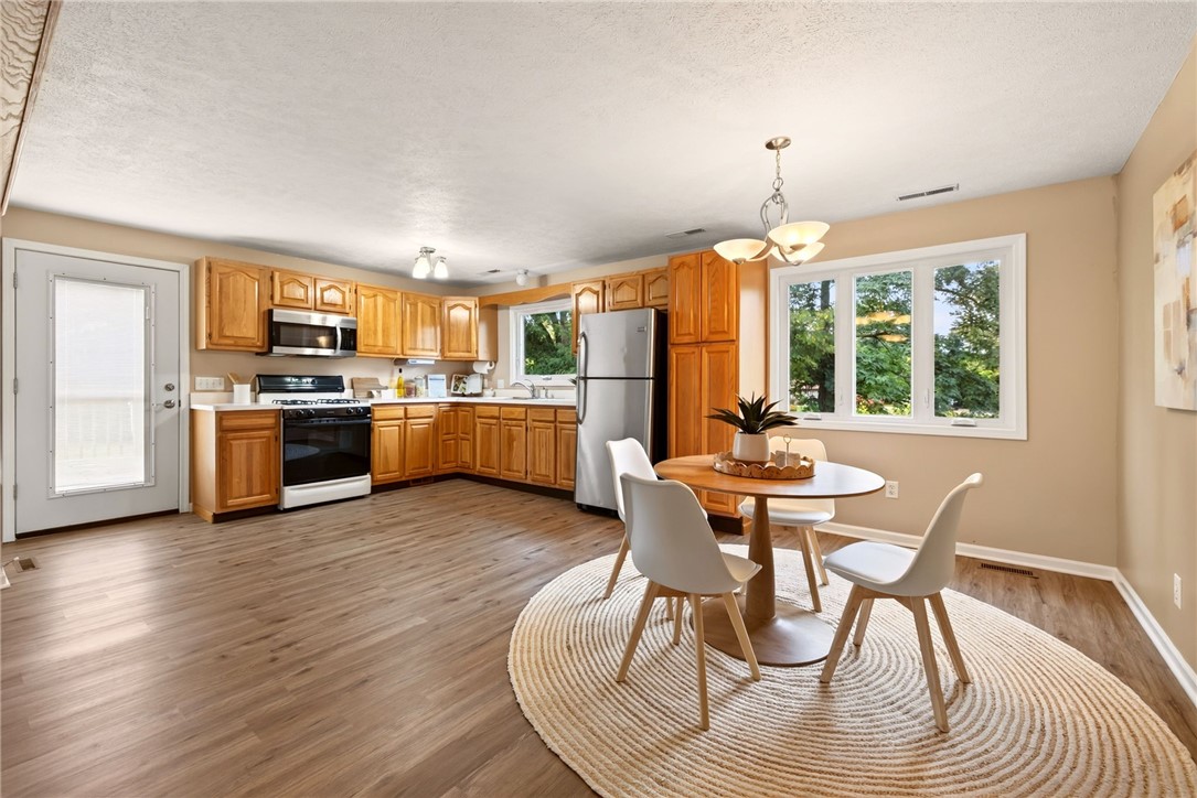 177 Basket Road Webster, NY 14580 - Photo 12 of 34 Gallery Image 12