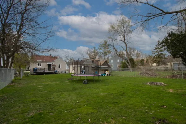 $309,000 | 1953 Wisconsin Avenue, Downers Grove, IL 60515