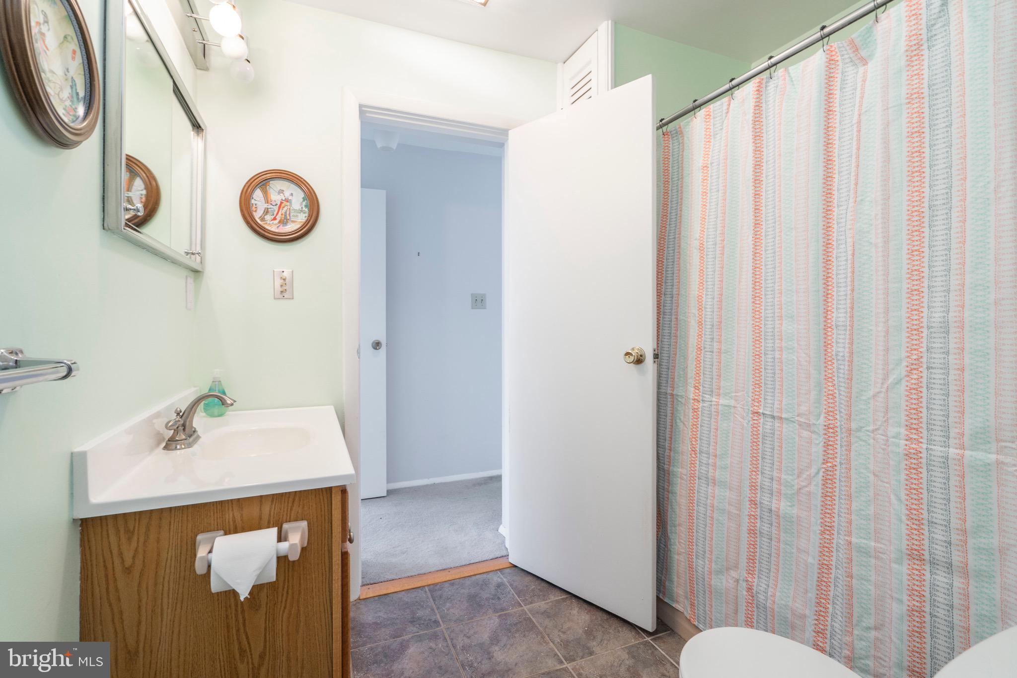 2261 Avon Road Ardmore, PA 19003 - Photo 24 of 38 First Floor Bath