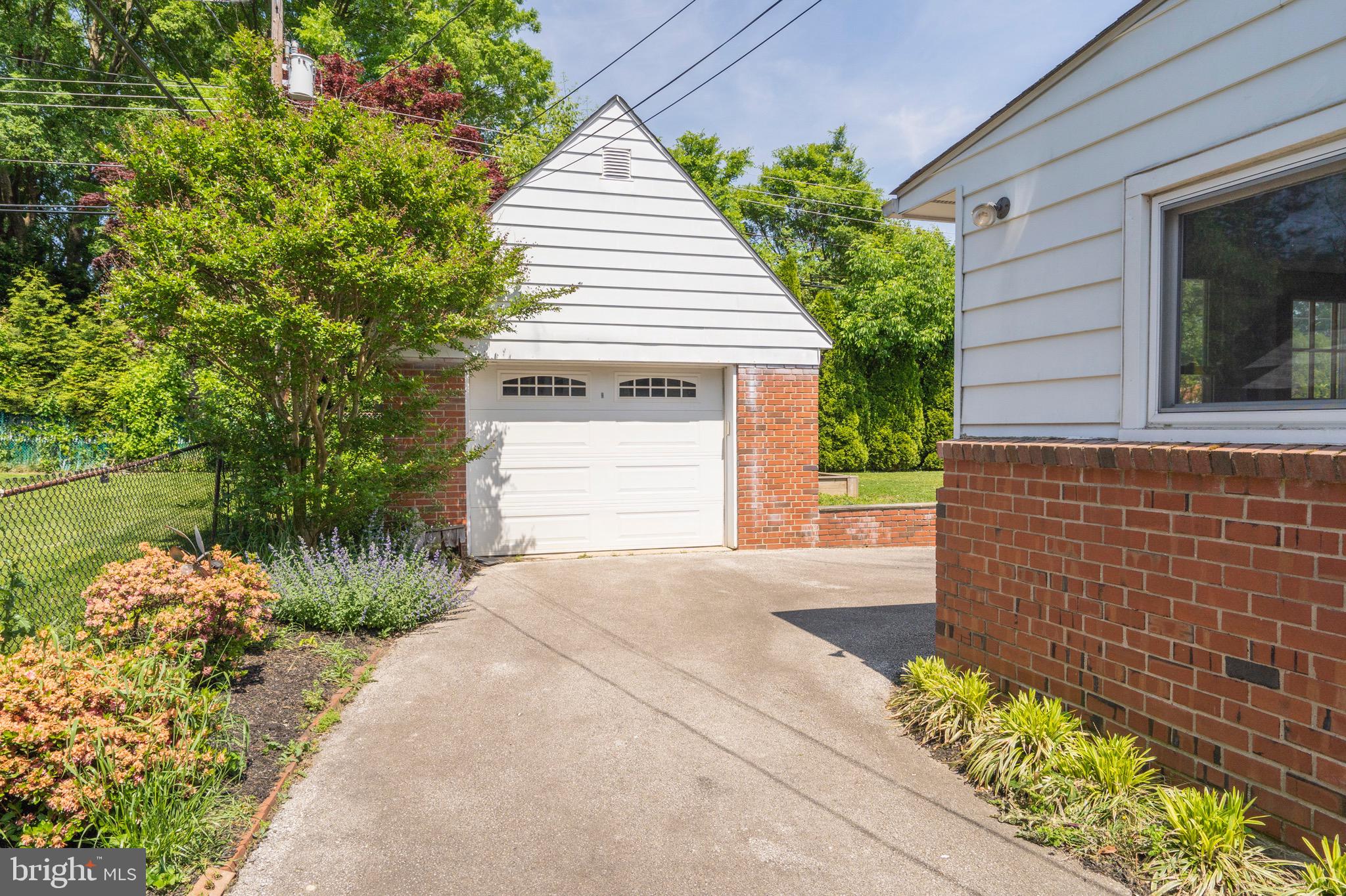 2261 Avon Road Ardmore, PA 19003 - Photo 37 of 38
