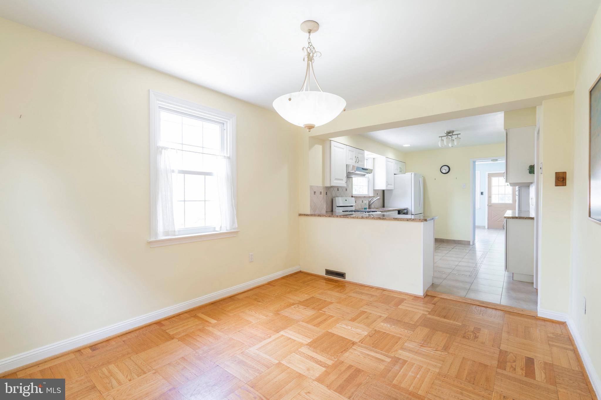 2261 Avon Road Ardmore, PA 19003 - Photo 10 of 38