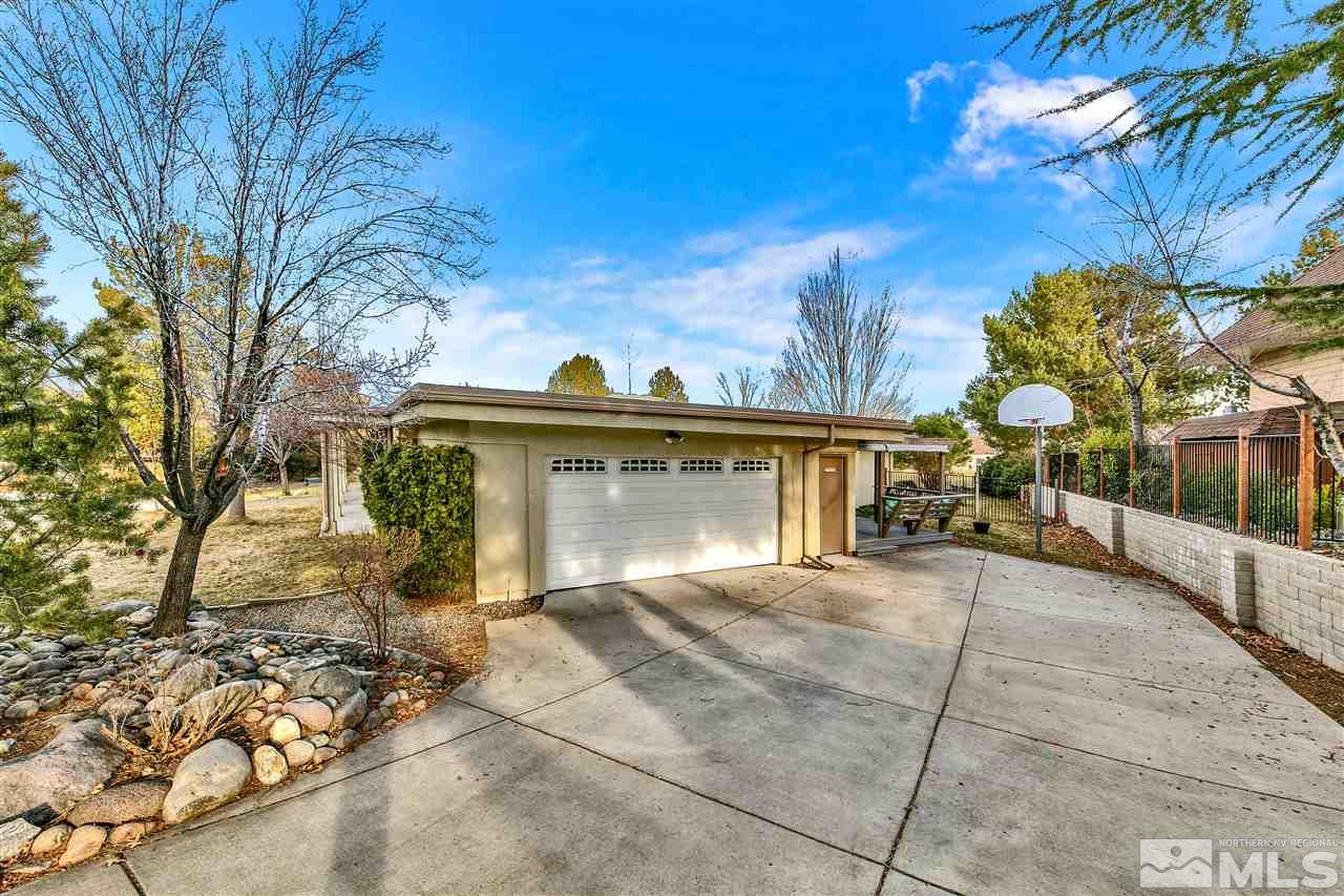 1760 Sandpoint Circle Reno, NV 89509 - Photo 6 of 38 Photo 6