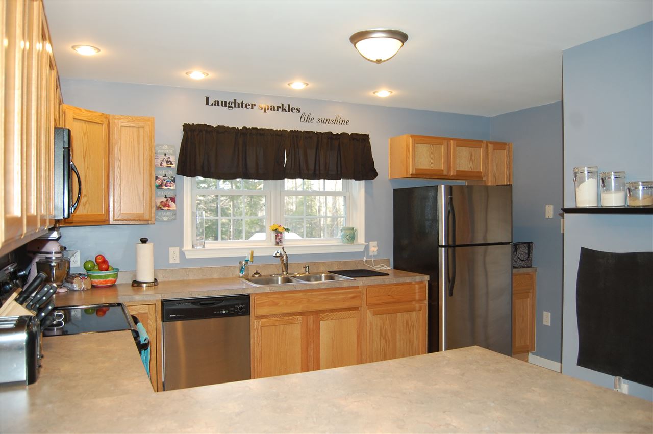 111 Northeast Pond Road Milton, NH 03851 - Photo 6 of 27 Gallery Image 6