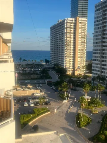 $1,900 | 1965 South Ocean Drive, Unit 10P, Hallandale Beach, FL 33009