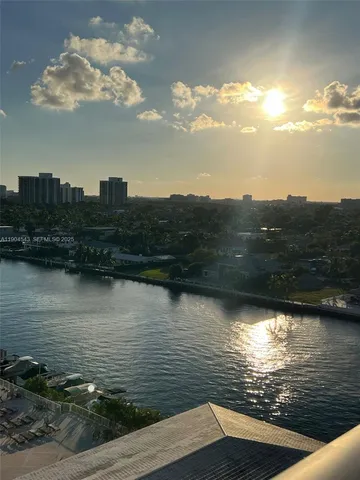 $1,900 | 1965 South Ocean Drive, Unit 10P, Hallandale Beach, FL 33009