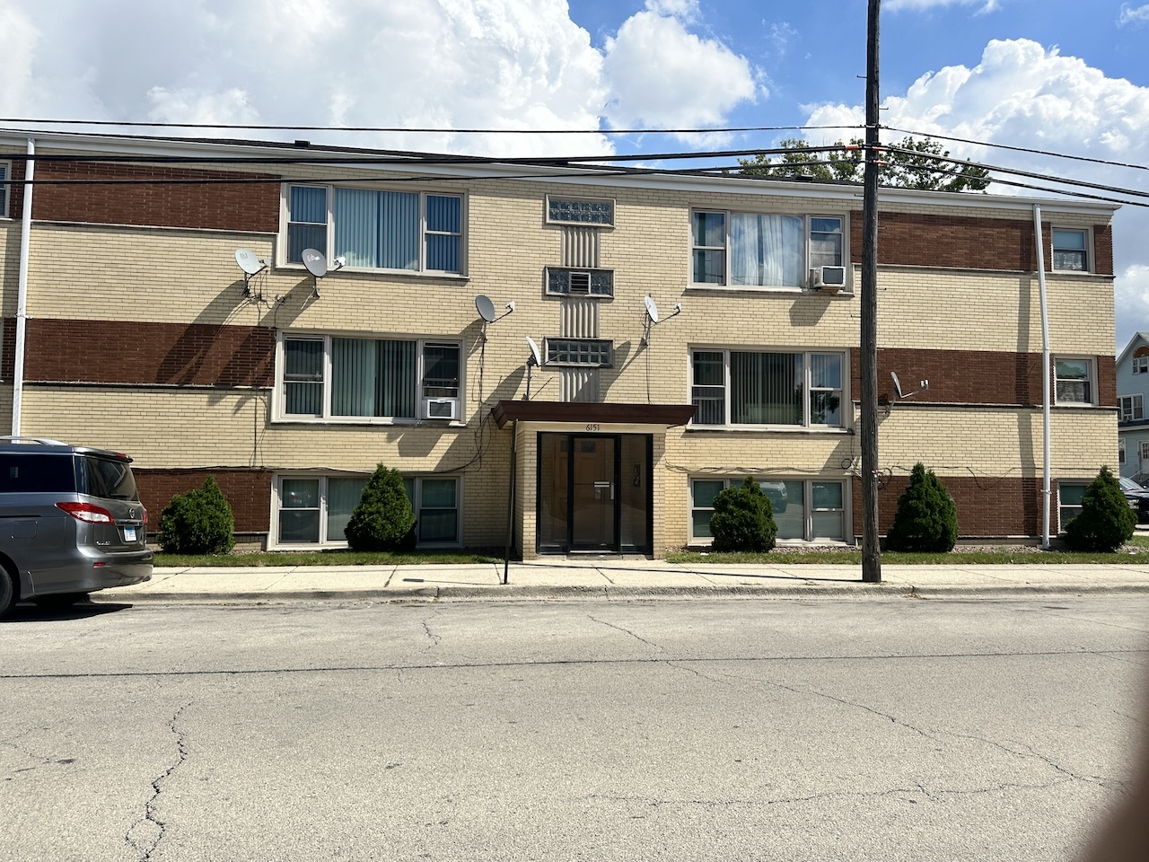 6151 76th Avenue, Unit BS Summit, IL 60501 - Photo 1 of 9