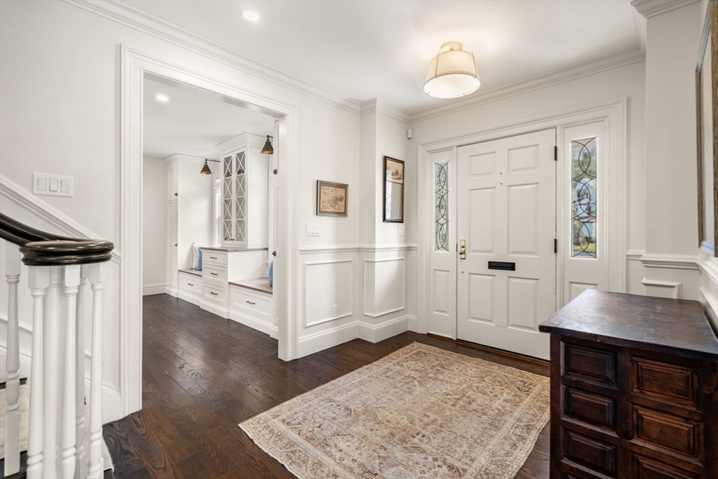 3 Cleveland Road Brookline, MA 02445 - Photo 2 of 23