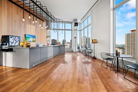 a view of a livingroom with furniture