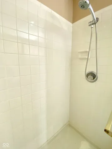 $389,000 | 429 Thornberry Drive, Carmel, IN 46032