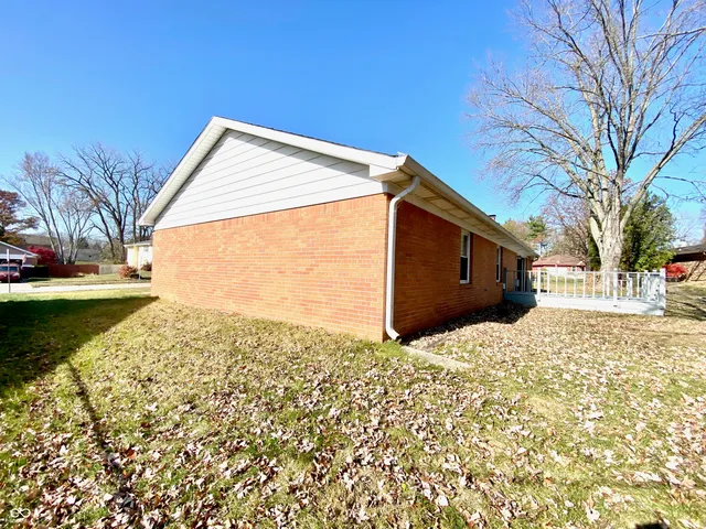 $389,000 | 429 Thornberry Drive, Carmel, IN 46032