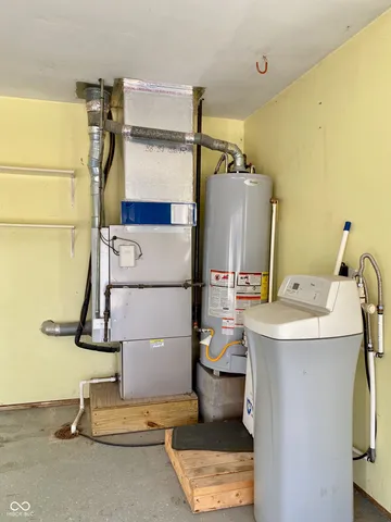 $389,000 | 429 Thornberry Drive, Carmel, IN 46032