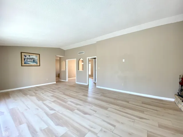 $389,000 | 429 Thornberry Drive, Carmel, IN 46032