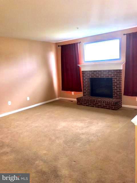 4007 Bridle Ridge Road Upper Marlboro, MD 20772 - Photo 15 of 30 Family Room