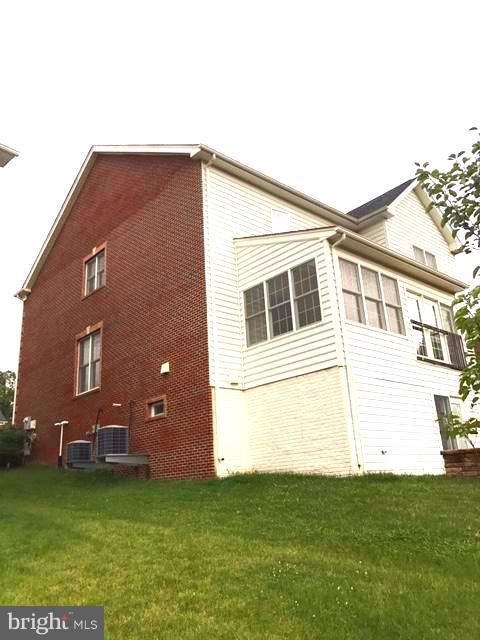 4007 Bridle Ridge Road Upper Marlboro, MD 20772 - Photo 4 of 30 Exterior (Rear)