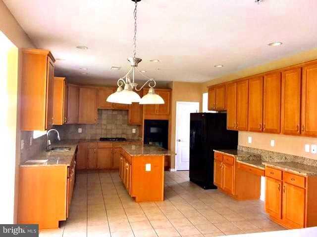 4007 Bridle Ridge Road Upper Marlboro, MD 20772 - Photo 9 of 30 Kitchen