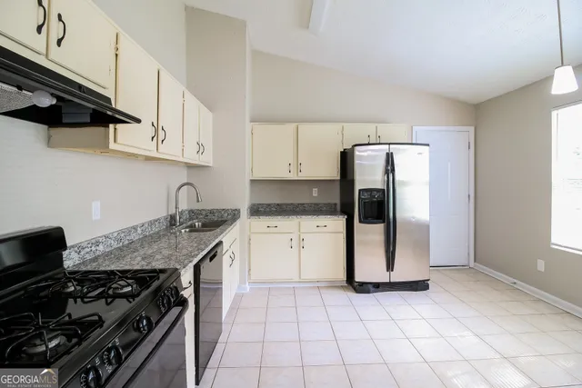 $1,645 | 2031 Jayson Way, Snellville, GA 30078