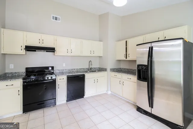 $1,645 | 2031 Jayson Way, Snellville, GA 30078