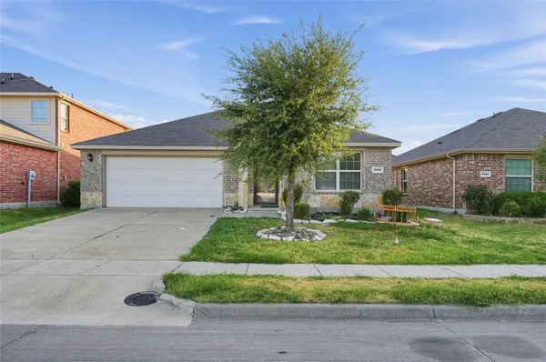 $229,000 | 2316 Pontotoc Drive, Forney, TX 75126