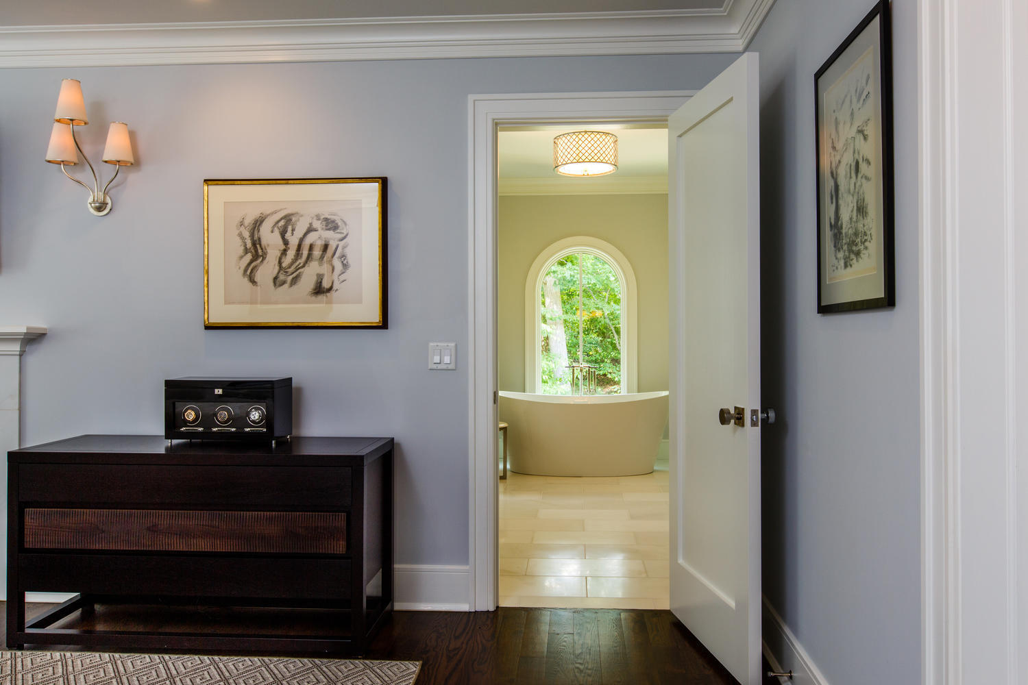 75 Parish Road New Canaan, CT 06840 - Photo 20 of 30 a bath room with a bathtub and a window